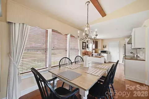 276 Four Diamond Dr, Seven Devils, NC 28604 photo 18