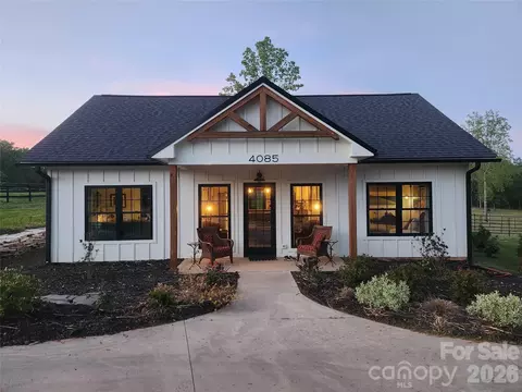 4085 Hunting Country Rd, Tryon, NC 28782