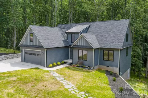 61 Bamboo Trl, Candler, NC 28715