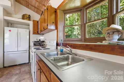 583 Dark Ridge Rd, Sylva, NC 28779 photo 17