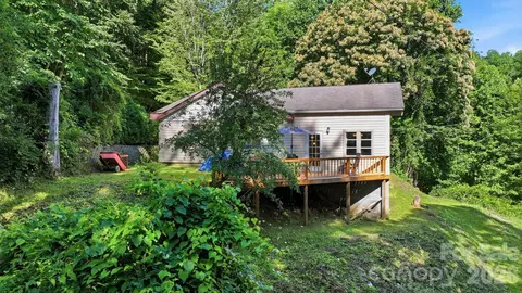 583 Dark Ridge Rd, Sylva, NC 28779 photo 4