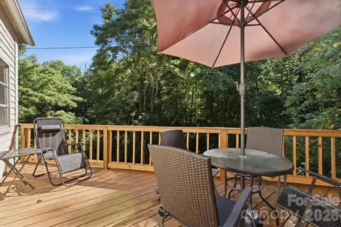 583 Dark Ridge Rd, Sylva, NC 28779 photo 11