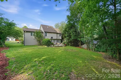 Exterior - 470 Fox Ridge Ct, Stanley, NC 28164 photo 3 of 3