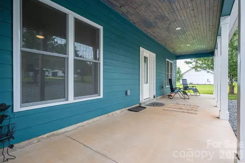 Exterior - 3103 Richview Dr, Crouse, NC 28033 photo 3 of 6