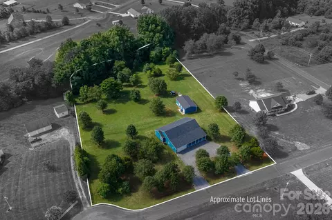 3103 Richview Dr, Crouse, NC 28033