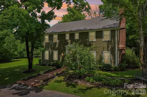 138 Woods End Rd, Rutherfordton, NC 28139