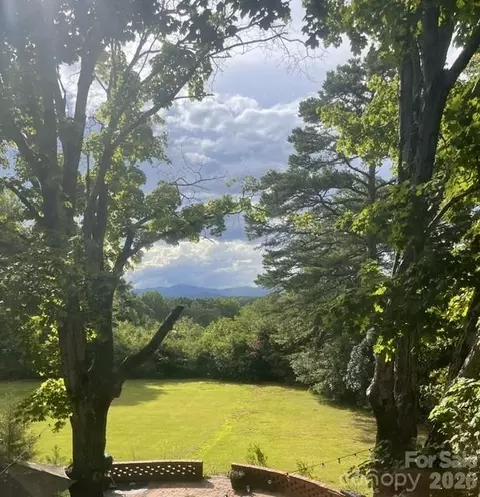 138 Woods End Rd, Rutherfordton, NC 28139