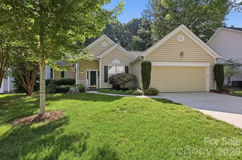 16904 Taft Ct, Huntersville, NC 28078