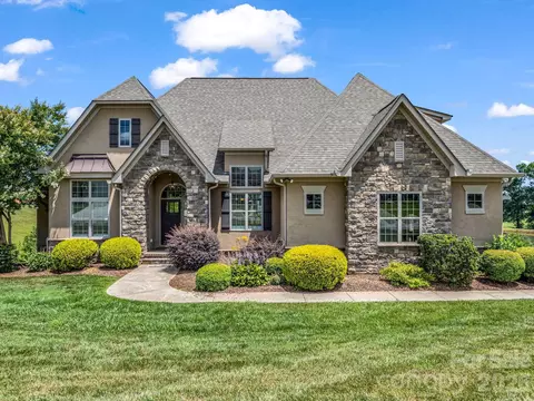 113 Deer Brook Dr, Shelby, NC 28150
