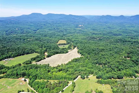 Undisclosed, Columbus, NC 28782