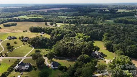 View/Area - 2808 Lathan Rd, Monroe, NC 28112 photo 2 of 4