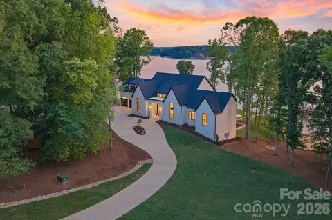 127 Tinker Pl, Troutman, NC 28166