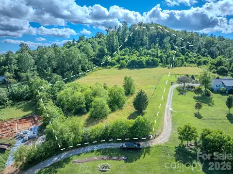 000 Rocky Hill 5 7 Dr #5 & 7, Hendersonville, NC 28792