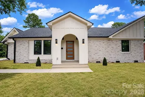 409 Scaleybark Rd, Charlotte, NC 28209