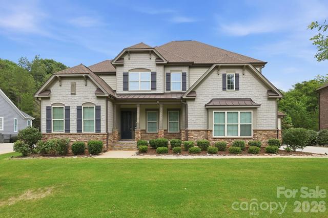 2411 Madeira Cir, Waxhaw, NC 28173