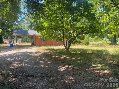 1143 Tyre Dr, Salisbury, NC 28146