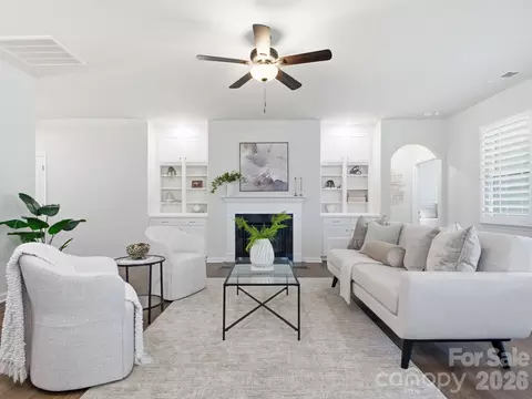 Living - 4047 Havenport Cir, Tega Cay, SC 29708 photo 3 of 7