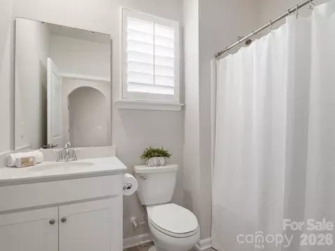 Bath - 4047 Havenport Cir, Tega Cay, SC 29708 photo 5 of 5