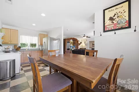 Dining - 2545 N Rocky River Rd, Lancaster, SC 29720 photo 3 of 3