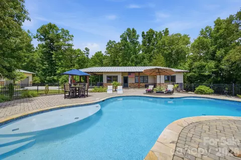 Exterior - 2545 N Rocky River Rd, Lancaster, SC 29720 photo 8 of 10