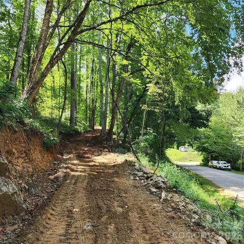 618 Dark Ridge Rd, Sylva, NC 28779