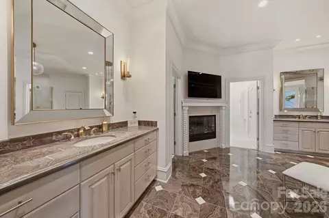 Bath - 16920 Harbor Master Cv, Cornelius, NC 28031 photo 2 of 2