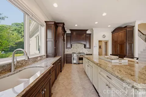 Kitchen - 16920 Harbor Master Cv, Cornelius, NC 28031 photo 3 of 5