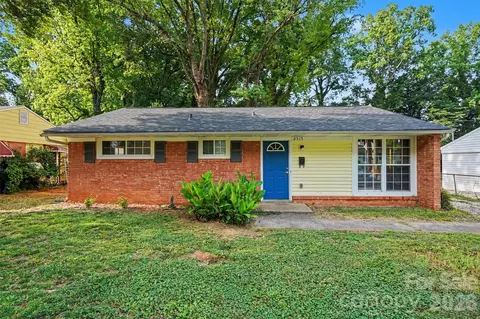 2515 Lasalle St, Charlotte, NC 28216