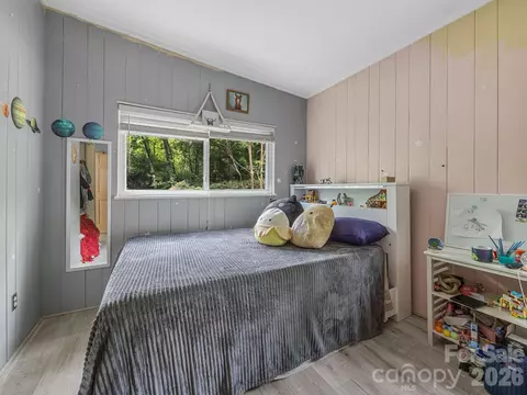 Bedroom - 41 Red Bird Rd, Tryon, NC 28782 photo 4 of 4