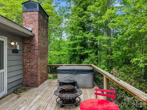 Exterior - 41 Red Bird Rd, Tryon, NC 28782 photo 9 of 13