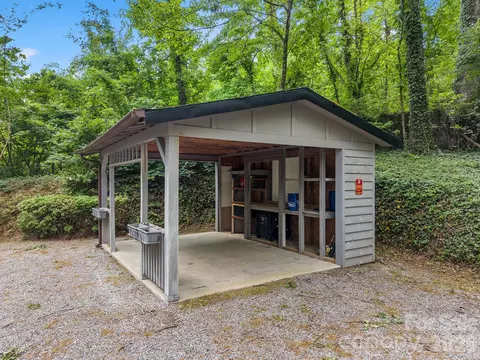 Exterior - 41 Red Bird Rd, Tryon, NC 28782 photo 7 of 13