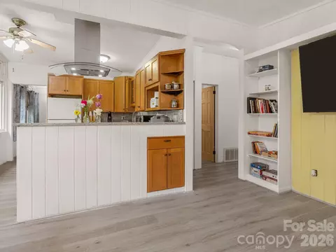Kitchen - 41 Red Bird Rd, Tryon, NC 28782 photo 2 of 5
