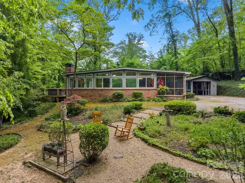 41 Red Bird Rd, Tryon, NC 28782