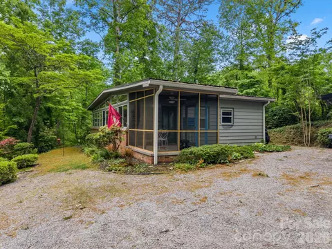 Exterior - 41 Red Bird Rd, Tryon, NC 28782 photo 2 of 13