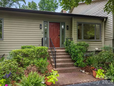 12 Hunting Country Trl, Tryon, NC 28782