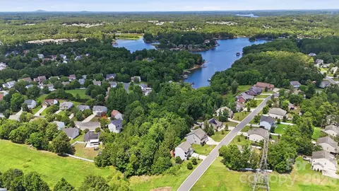 View/Area - 4870 Summerside Dr, Clover, SC 29710 photo 3 of 4