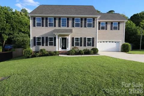 1034 Arrowhead Se Dr SE, Concord, NC 28025
