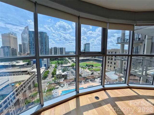 333 W Trade 1210 St #1210, Charlotte, NC 28202