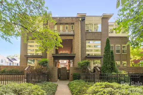 420 Queens 10 Rd #10, Charlotte, NC 28207