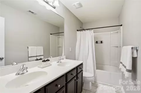 Bath - 409 Lind Point Ln, Monroe, NC 28110 photo 3 of 3
