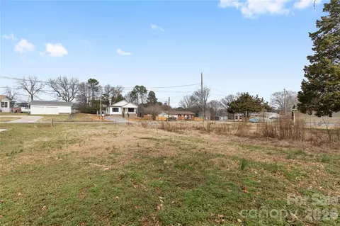 204 E 27th St, Kannapolis, NC 28083 photo 16