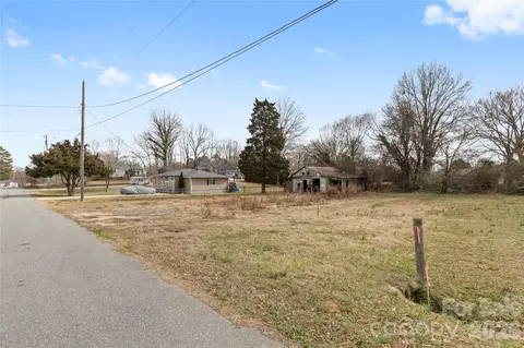 204 E 27th St, Kannapolis, NC 28083 photo 5