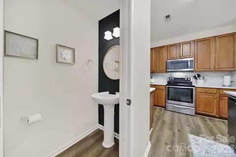 Entry Way - 3936 Caliper Pl, Fort Mill, SC 29708 photo 2 of 2