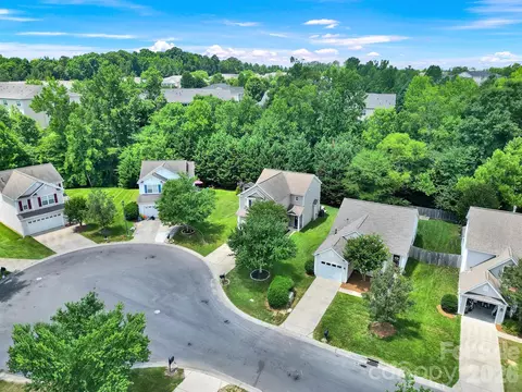 View/Area - 3936 Caliper Pl, Fort Mill, SC 29708 photo 2 of 5