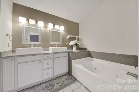 Bath - 3936 Caliper Pl, Fort Mill, SC 29708 photo 1 of 2