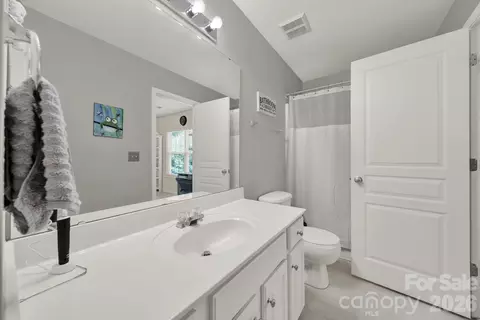 Bath - 3936 Caliper Pl, Fort Mill, SC 29708 photo 2 of 2