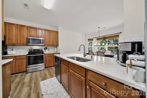 Kitchen - 3936 Caliper Pl, Fort Mill, SC 29708 photo 4 of 4