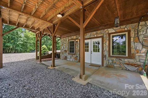 Exterior - 1987 Buck Mountain Rd, Purlear, NC 28665 photo 7 of 14