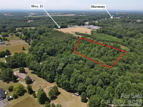 165 Alexander Farm Rd, Harmony, NC 28634