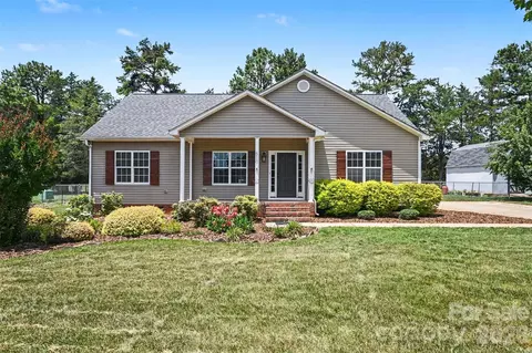 510 Grace Church Ln, Belmont, NC 28012